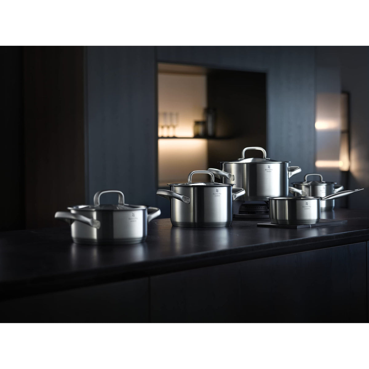 WMF Gourmet Plus Kochtopf groß 20cm, Metalldeckel mit Dampföffnung, Fleischtopf Induktion 3,9l, Cromargan Edelstahl mattiert, Nudeltopf mit Innenskalierung