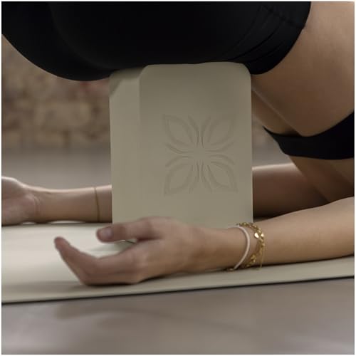RAISE Yoga Block EVA 2er Set – Yogablock rutschfest & superleicht – Hochdichter Schaumstoff, stabil & langlebig – Yogablöcke als perfektes Zubehör für Yoga, Pilates & Fitness