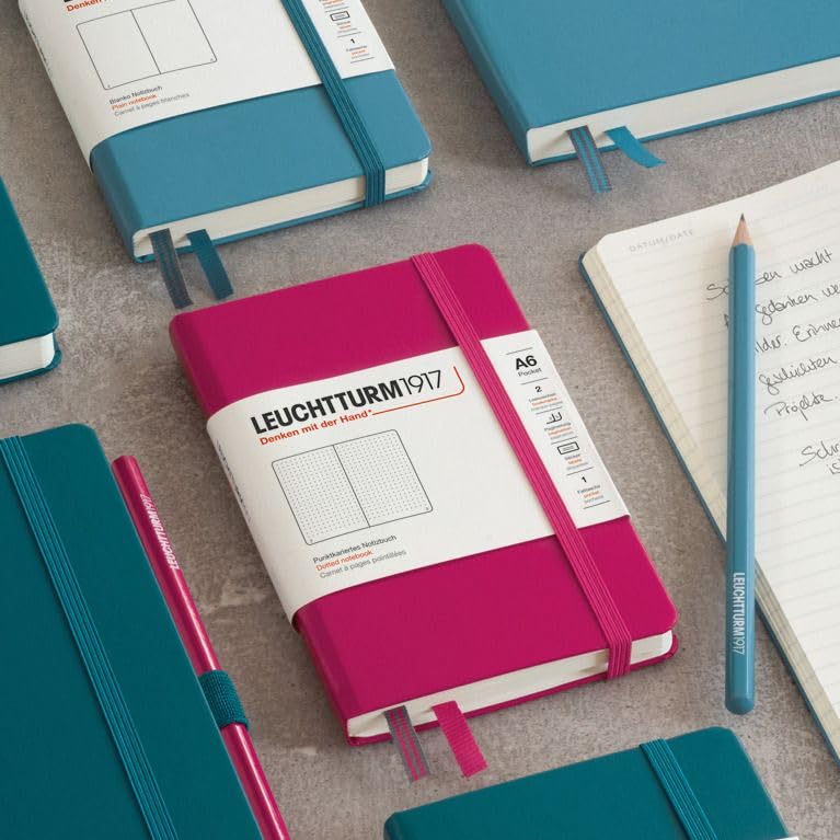 LEUCHTTURM1917 311346 Notizbuch Pocket (A6), Softcover, 123 nummerierte Seiten, dotted, Schwarz