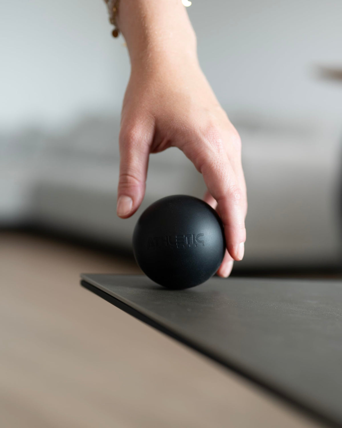 ATHLETIC AESTHETICS Massage-Ball [6cm Durchmesser] - Als Lacrosse-Ball und Faszien-Ball zur Selbstmassage und zur Triggerpunkttherapie (genaue Behandlung von Verspannungen) geeignet