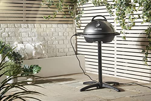 George Foreman Grill 2in1 Elektrogrill [Testsieger]: Standgrill & Tischgrill (Innen- & Außennutzung, Balkon & Küche, Ø44,5cm, Temperaturanzeige, Fettauffangschale, 2400W) Kugelgrill 22460-56, Schwarz