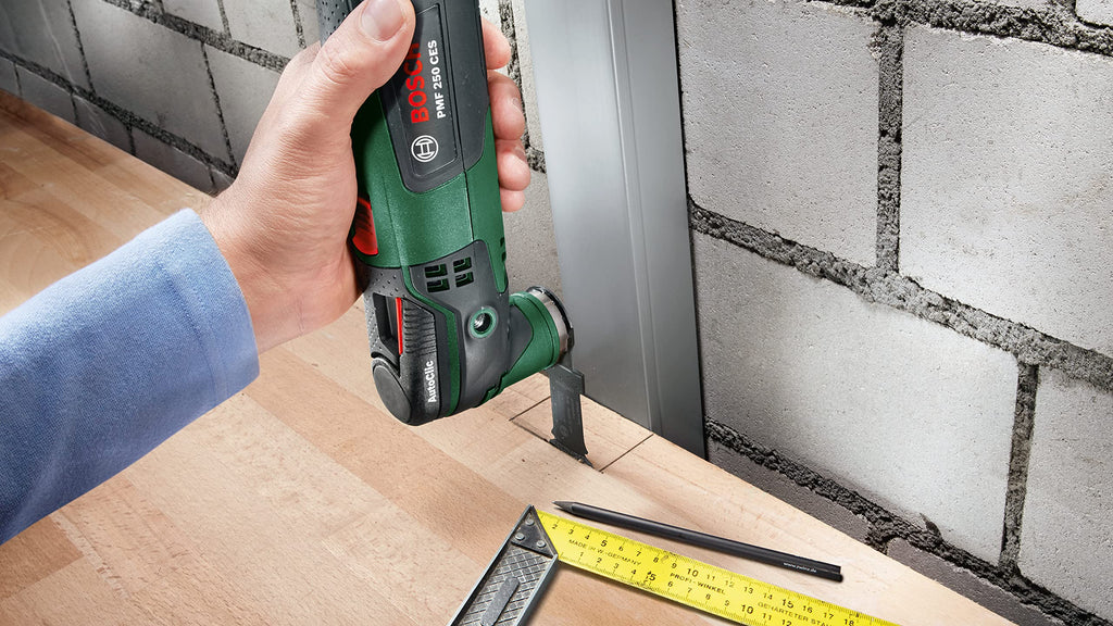 Bosch 1x Starlock BIM Tauchsägeblatt AIZ 32 APB Wood and Metal (für Holz, Metall, Abrasive Holzwerkstoffe, Kunststoffe, Nägeln, 50 x 32 mm, Zubehör für Multifunktionswerkzeuge)