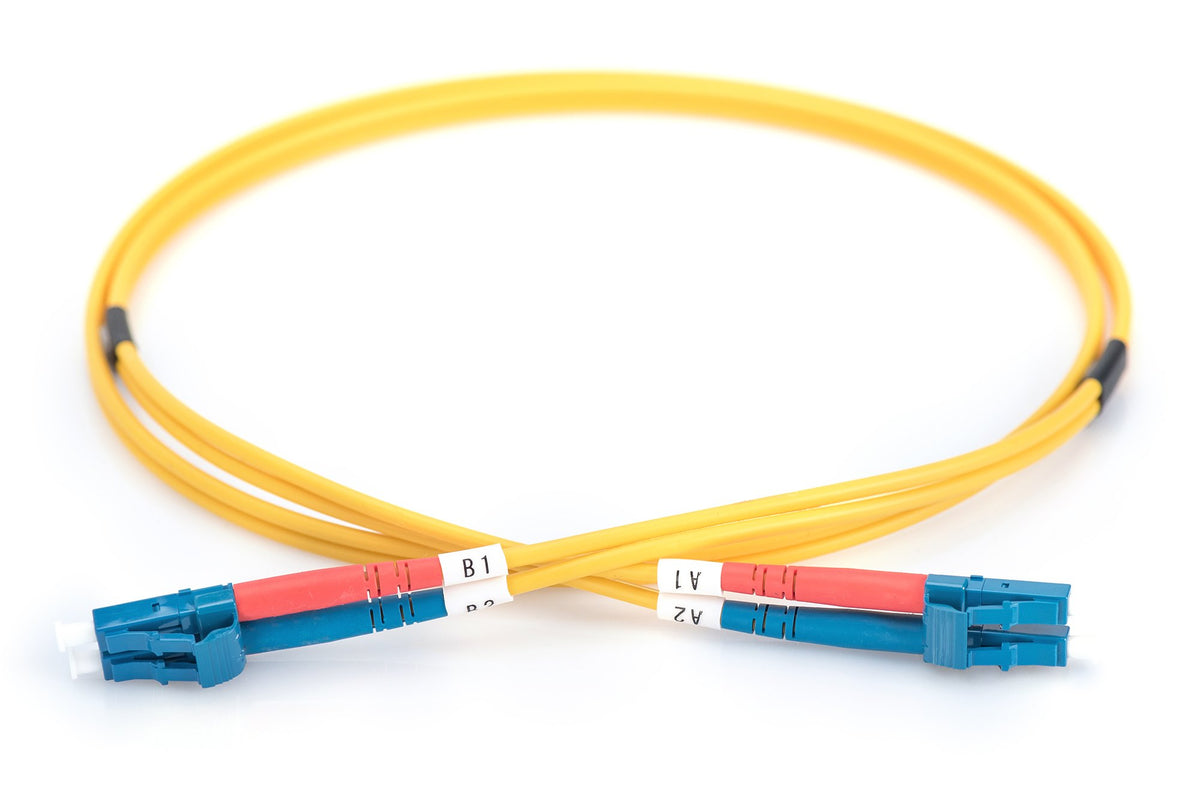 DIGITUS DK-2933-02 – Glasfaserkabel OS2 – 2 m – LC zu LC – Duplex LWL Kabel – 1/10 Gbit/s – SM Singlemode Glasfaser LAN Kabel – Fasertyp: 9/125 µ – Gelb (Yellow)