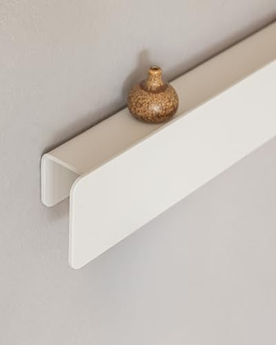 Kazai. Schlüsselbrett 'Kian' | Minimalistisches Schlüsselhaken-Design aus Berlin | Moderner Schlüsselhalter mit Ablage aus Metall | Schlüsselregal als Flur Möbel für die Wand | Weiß