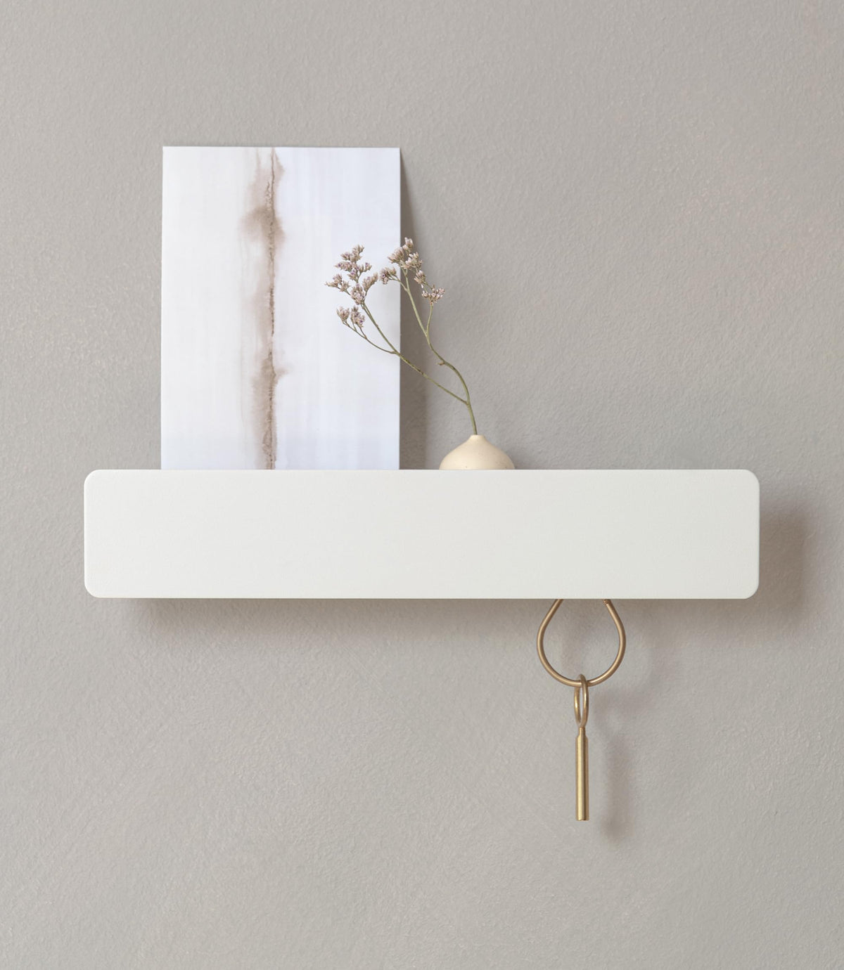 Kazai. Schlüsselbrett 'Kian' | Minimalistisches Schlüsselhaken-Design aus Berlin | Moderner Schlüsselhalter mit Ablage aus Metall | Schlüsselregal als Flur Möbel für die Wand | Weiß