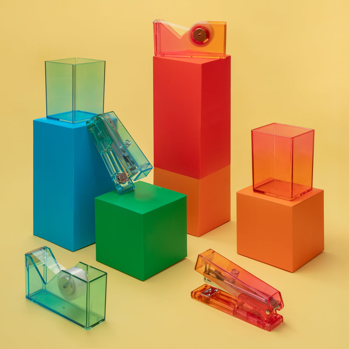 Miquelrius - Stifteköcher 75 x 101 x 75 mm, Aufbewahrungsbox für Büro, Schreibtisch oder Arbeitszimmer, Aufbewahrung von Utensilien und Organizer, Polystyrol, Farbverlauf blau/grün