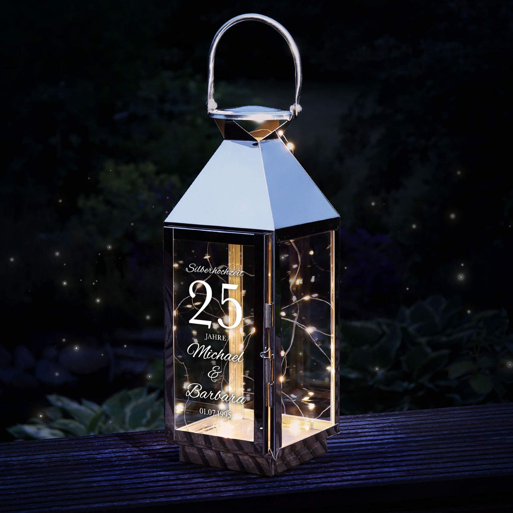 Casa Vivente Laterne aus Edelstahl mit Gravur zur Silbernen Hochzeit, Personalisiert mit Namen und Datum, Dekoration für Haus und Garten, Geschenkidee zum 25. Hochzeitstag