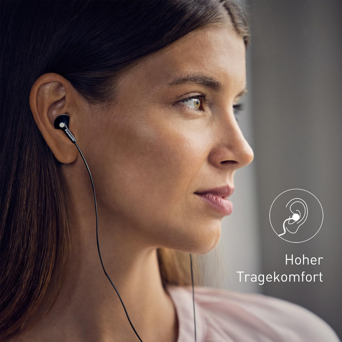 Panasonic RP-HJE125E-K Ergofit In-Ear-Kopfhörer mit kraftvollem Klang, bequemem rutschfestem Sitz und 3 Größen von Ohrstöpseln, schwarz