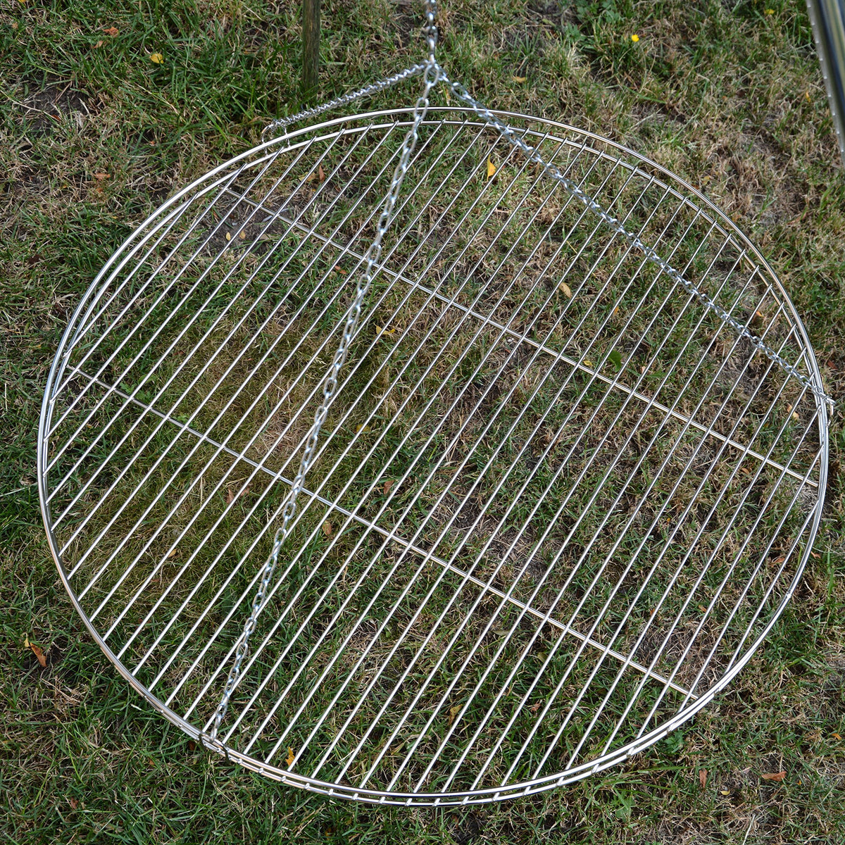 Dreibein Schwenkgrill inkl. 70 cm Grillrost aus deutscher Produktion