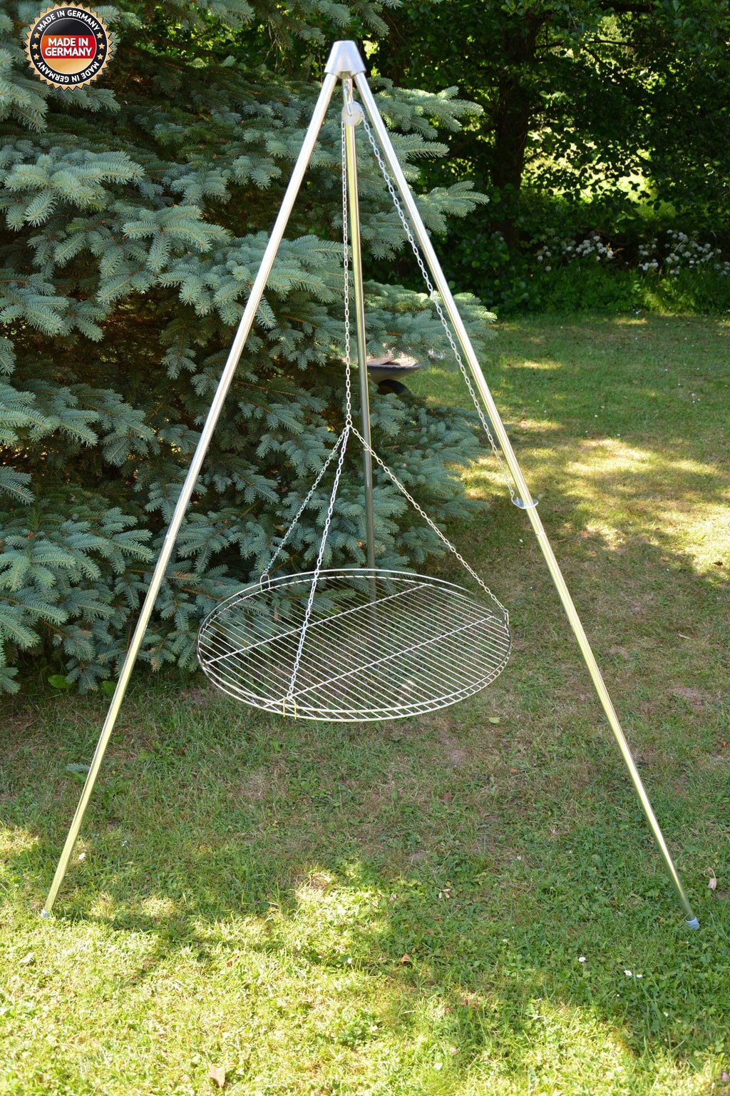 Dreibein Schwenkgrill inkl. 70 cm Grillrost aus deutscher Produktion