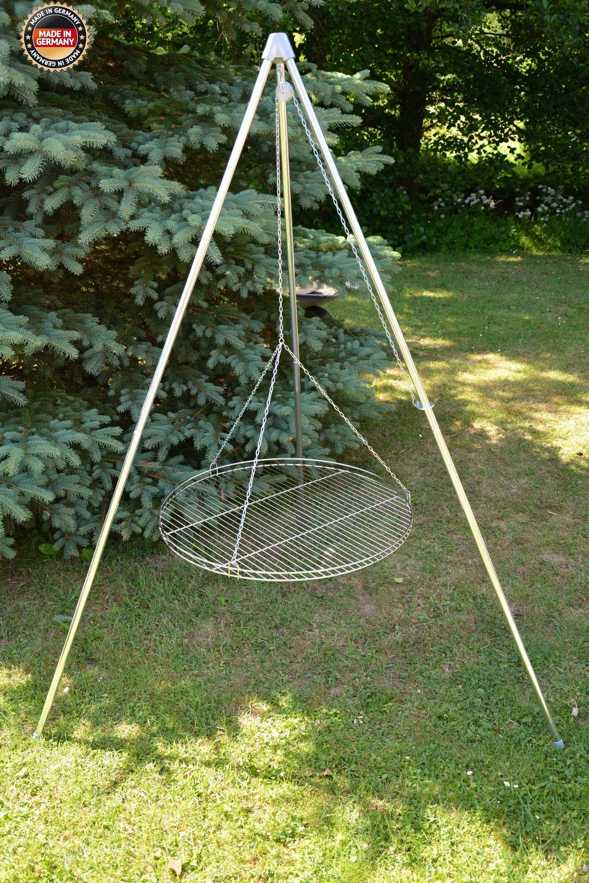Dreibein Schwenkgrill inkl. 70 cm Grillrost aus deutscher Produktion
