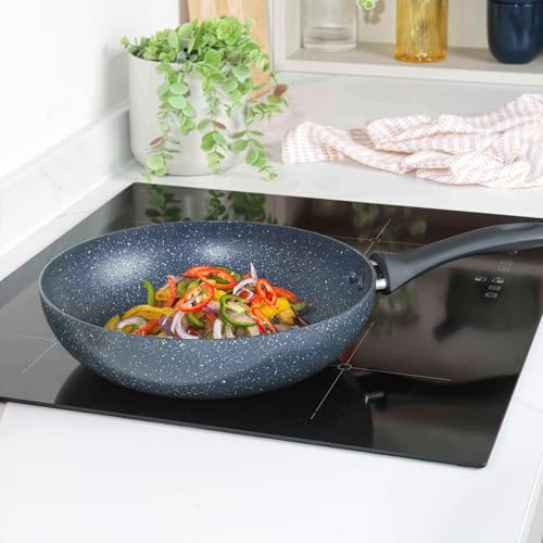 Russell Hobbs RH00851EU Frittierpfanne Mit Tiefem Rühren - 28cm antihaft Wok Pfanne, BPA/PFOA-frei, einfache Reinigung, Alle Kochfelder geeignet, Soft-Touch-Griffe Nightfall Stone, Blau Marmor