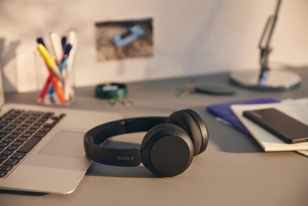 Sony WH-CH520 Kabellose Bluetooth-Kopfhörer - bis zu 50 Stunden Akkulaufzeit mit Schnellladefunktion, On-Ear-Modell - Schwarz