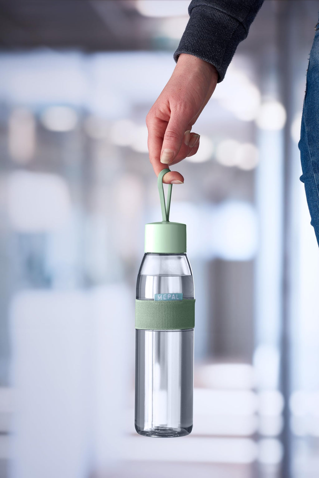 Mepal - Wasserflasche Ellipse - Wiederverwendbare Trinkflasche - Auslaufsichere - Geeignet für kohlensäurehaltige Getränke - BPA-frei - 500 ml - Nordic blue