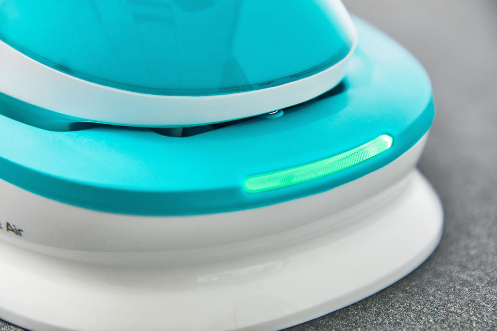 Tefal Freemove Air kabelloses Dampfbügeleisen, 2400 W, 25g/Min-Dauerdampf, 115g/Min-Dampfstoß, Bügeleisen kabellos, einfaches Aufladen, Tropfstopp, automatisches Abschalten, türkis/weiß, FV6520