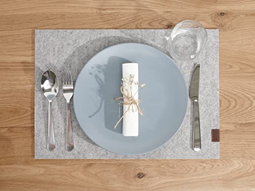 Platzset aus Filz | Wollfilz Tischset | Weiche Filzmatte & Tischunterlage | Merinowolle Naturwollfilz in Anthrazit, Hellgrau meliert, Senfgelb, Lagune – 36 x 49 cm
