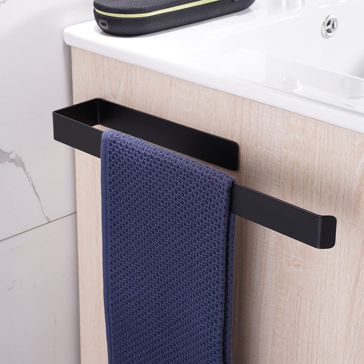 Aikzik Handtuchhalter ohne Bohren, 304 Edelstahl Handtuchstange zum Kleben für Bad & Küche, Matt Schwarz