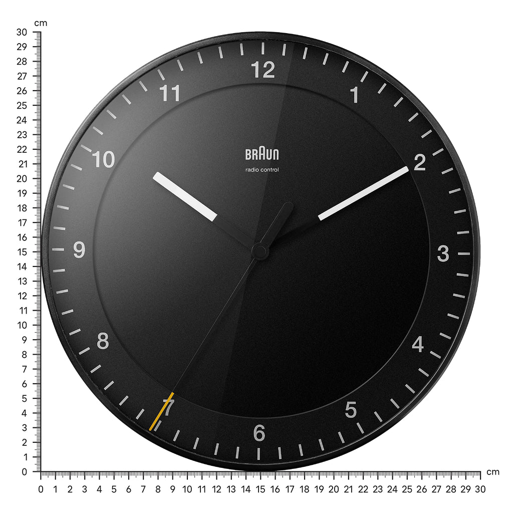Braun Klassische große Funkwanduhr Mitteleuropäische Zeitzone (MEZ/GMT+1) mit leisem Uhrwerk, leicht lesbares Zifferblatt, 30cm Durchmesser, schwarzes Modell BC17B-DCF.