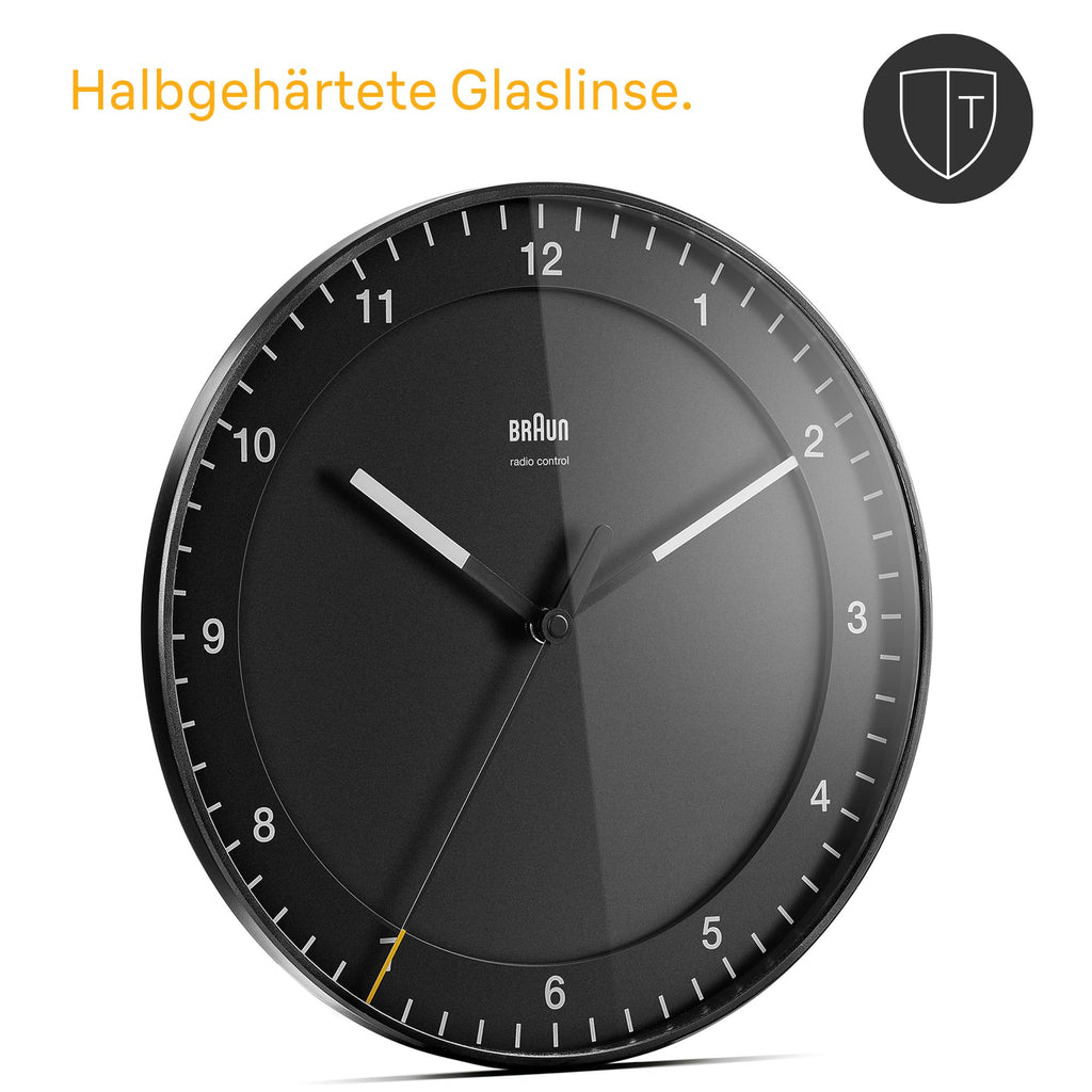Braun Klassische große Funkwanduhr Mitteleuropäische Zeitzone (MEZ/GMT+1) mit leisem Uhrwerk, leicht lesbares Zifferblatt, 30cm Durchmesser, schwarzes Modell BC17B-DCF.