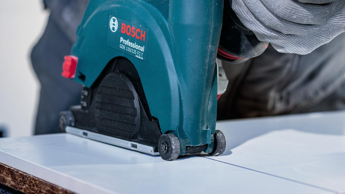 Bosch Professional 1x Diamanttrennscheibe Standard for Ceramic (für Stein, Keramik, Fliesen, Marmor, Ø 125 x 22,23 x 1,6 x 7 mm, Zubehör für Winkelschleifer)
