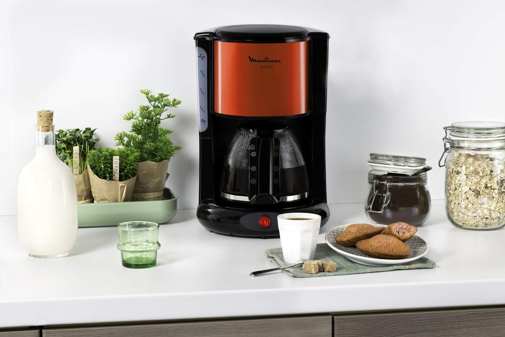 Moulinex Filterkaffeemaschine Subito, Glaskanne, 10-15 Tassen, 1,25L Fassungsvermögen, automatische Abschaltfunktion, herausnehmbarer Filtereinsatz, Wasserstandsanzeige, Edelstahl, rot/schwarz, FG360D