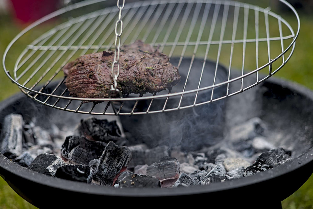 BBQ-Toro Schwenkgrill Ø 64 cm | Holzkohlegrill mit Feuerschale | Dreibein für Gulaschkessel | Grillrost Ø 54 cm, Grillgestell mit Feuerwanne, mit Kurbel, Kohlegrill