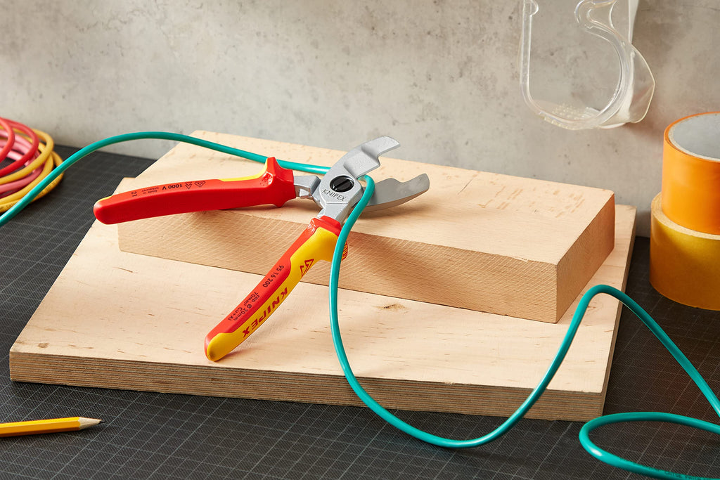 KNIPEX Kabelschere mit Doppelschneide, 200 mm, 95 16 200