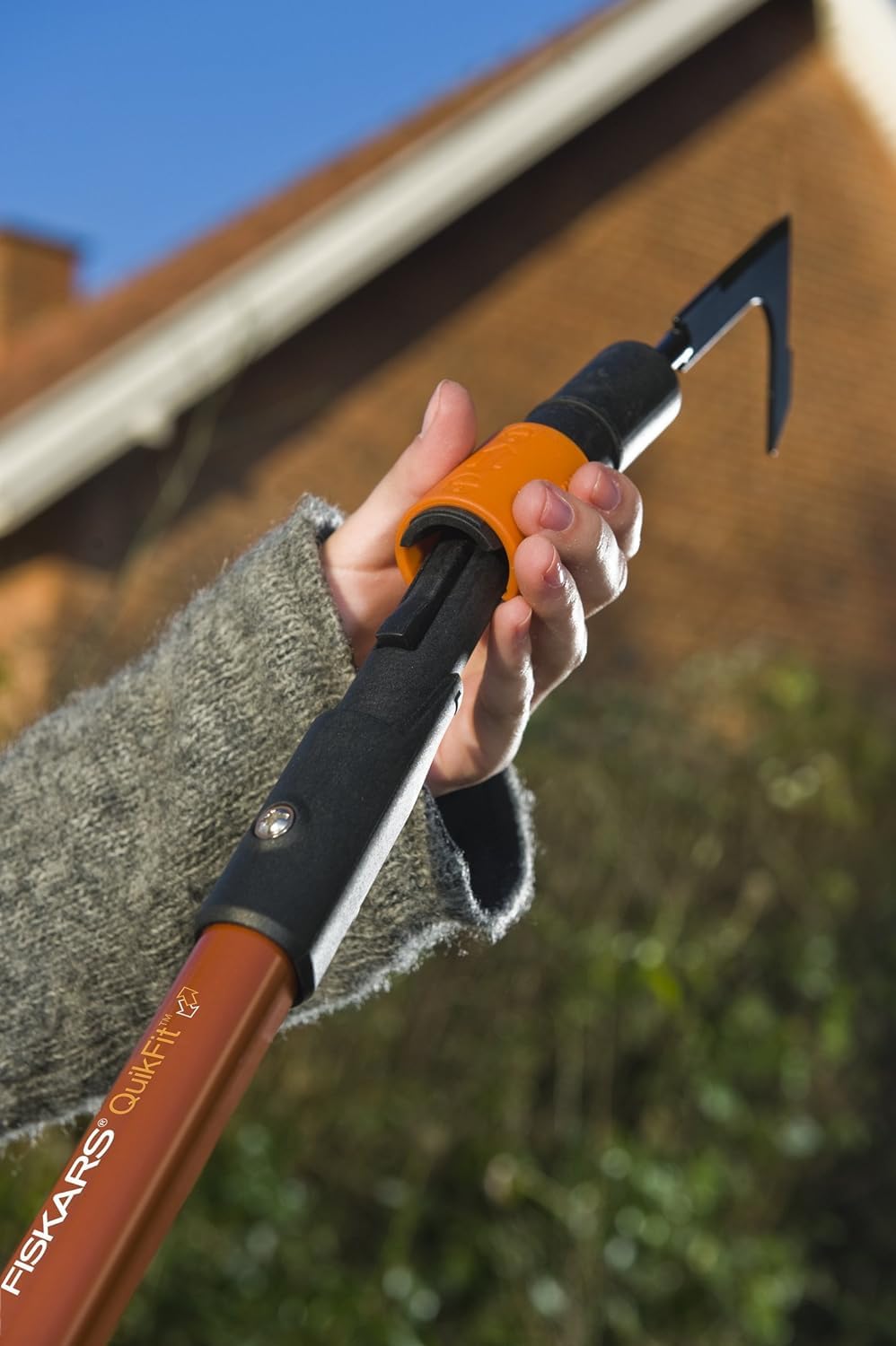 Fiskars Fugenkratzer, Fugenreiniger, Gerätekopf, Länge: 25 cm, Breite: 7 cm, Stahl-Klinge, Schwarz/Orange, QuikFit, 1000687