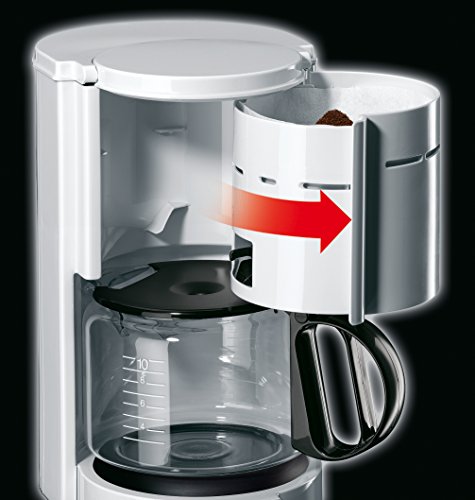 Braun Kaffeemaschine KF 47 WH - Filterkaffeemaschine mit Glaskanne für klassischen Filterkaffee, Aromatischer Kaffee dank OptiBrew-System, Tropfstopp, Abschaltautomatik, Weiß