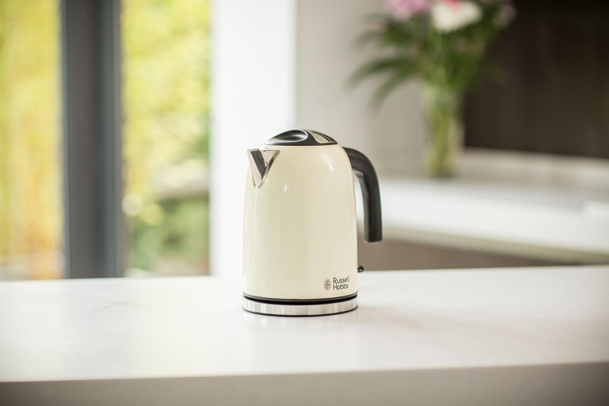 Russell Hobbs Wasserkocher, 1,7 l, 2400 Watt, Edelstahl Creme, Kalkfilter
