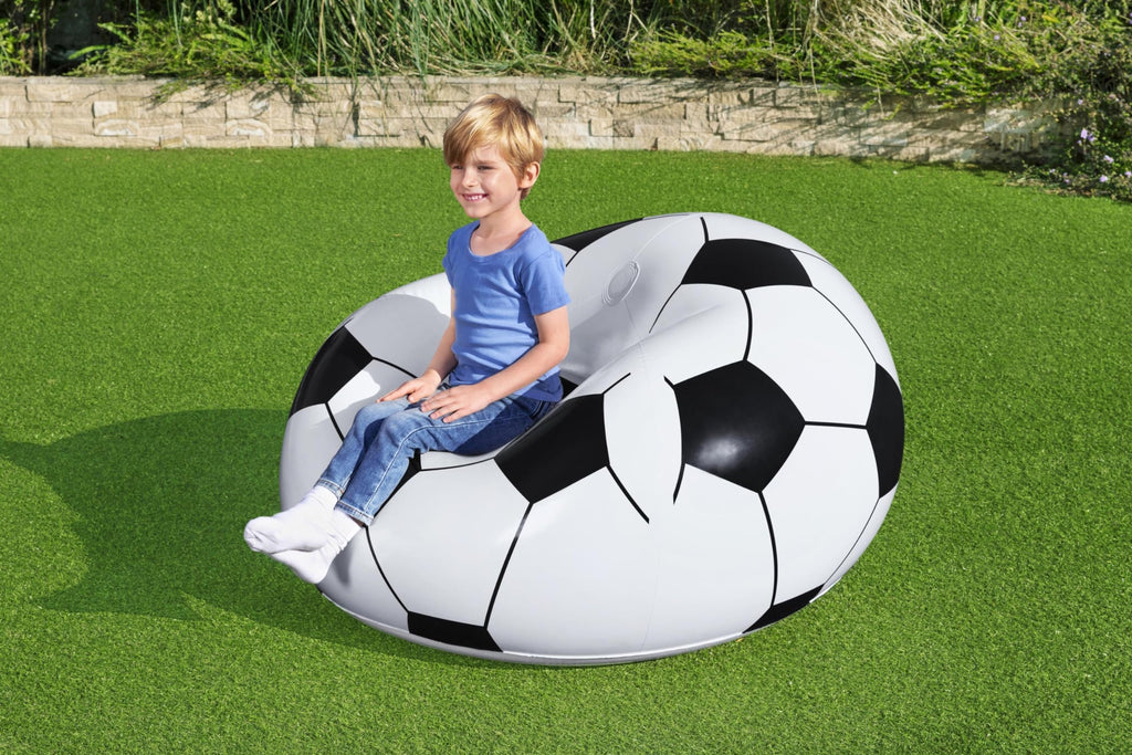 Bestway In & Over Beanless Soccer Ball Chair 114x112x66 cm, Fußball-Luftsessel, 75010-BGLX16XX02, Schwarz/Weiß, 114 X 112 X 71 cm