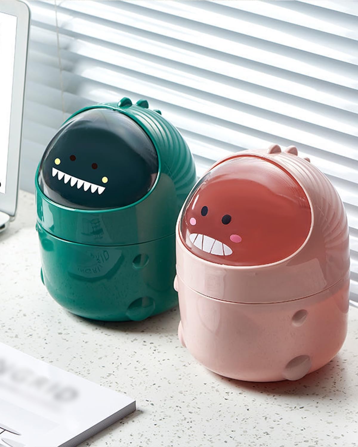 Mini TischmüLleimer mit Deckel, Dinosaurier Süße Cartoon Tisch Mülleimer, Cute Papierkorb Klein, Kawaii Deko, Aufbewahrungsbox, für BüRos, Kinderzimmer, Schminktisch, Wohnzimmer (Grün)