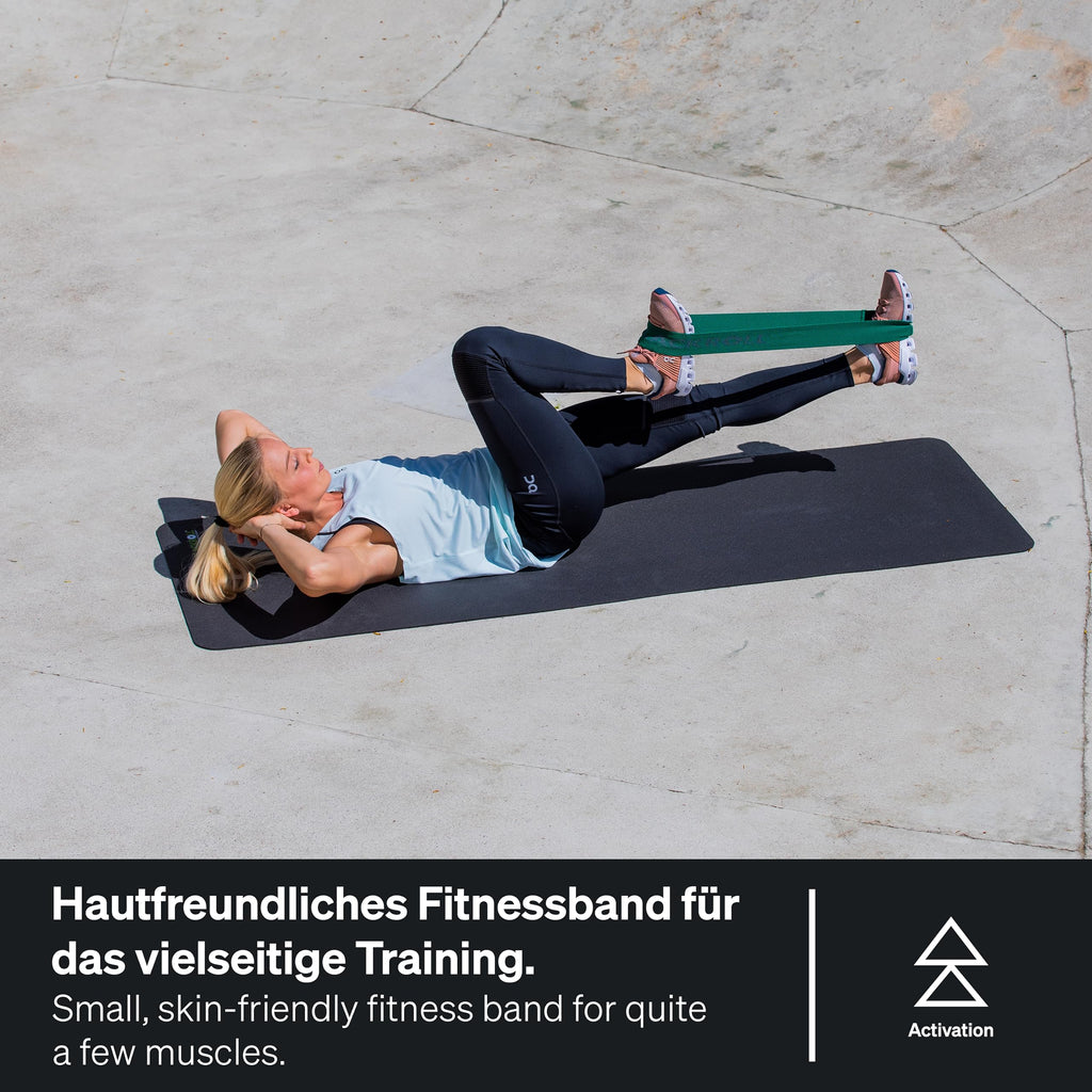 BLACKROLL® Loop Band (32 cm), Fitnessband für funktionales Training, hautfreundliches Widerstandsband, Trainingsband für zu Hause, Büro oder Park, Verschiedene Widerstandsstärken, Made in Germany