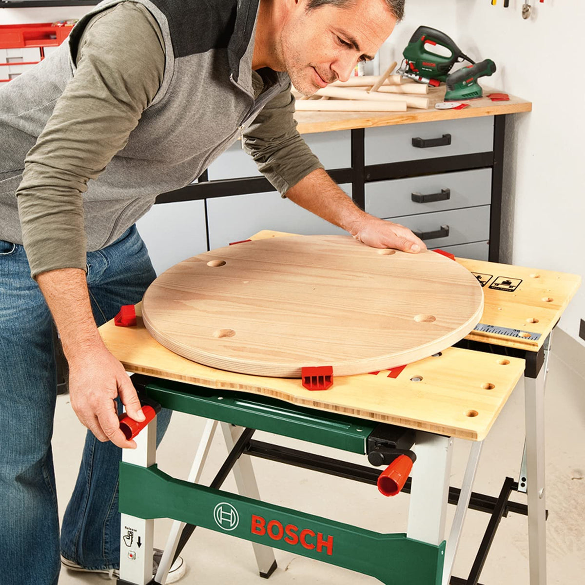 Bosch Arbeitstisch PWB 600 (4 Spannbacken, Karton, max. Tragfähigkeit: 200 kg)