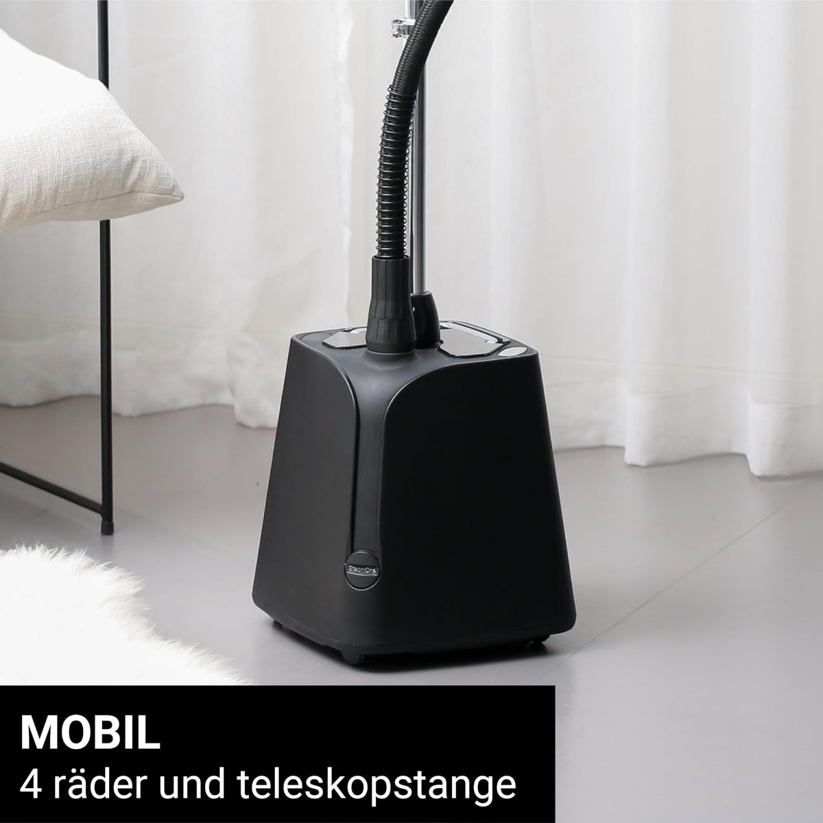 SteamOne Vertikaler Dampfglätter Steamer Schwarz 1800W - 1,8L