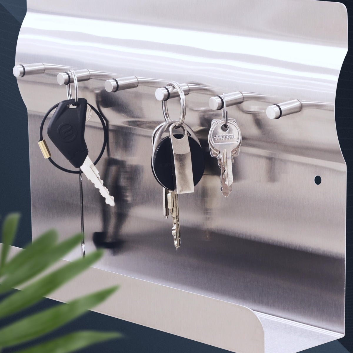 RICOO Schlüsselbrett mit Ablage Edelstahl Schlüsselhaken MB6001 Magnetisch Notizwand Schlüsselhalter Wand Flur Edelstahl Key Holder Aufbewahrung