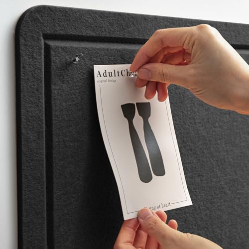 Lightomorrow Pinnwand, 60 x 45 cm Filztafel - Dekorative Pinnwand Korktafel Alternative für Wand, Faltbar Selbstklebend Vision Board Gebetstafel mit 20 Pinnnadeln - Schwarz