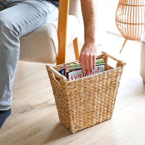 HMF Papierkorb Büro, trapezförmiger Aufbewahrungskorb mit Holzgriffen geflochten aus Wasserhyazinthe, 36 x 19 x 33 cm, Naturfarben