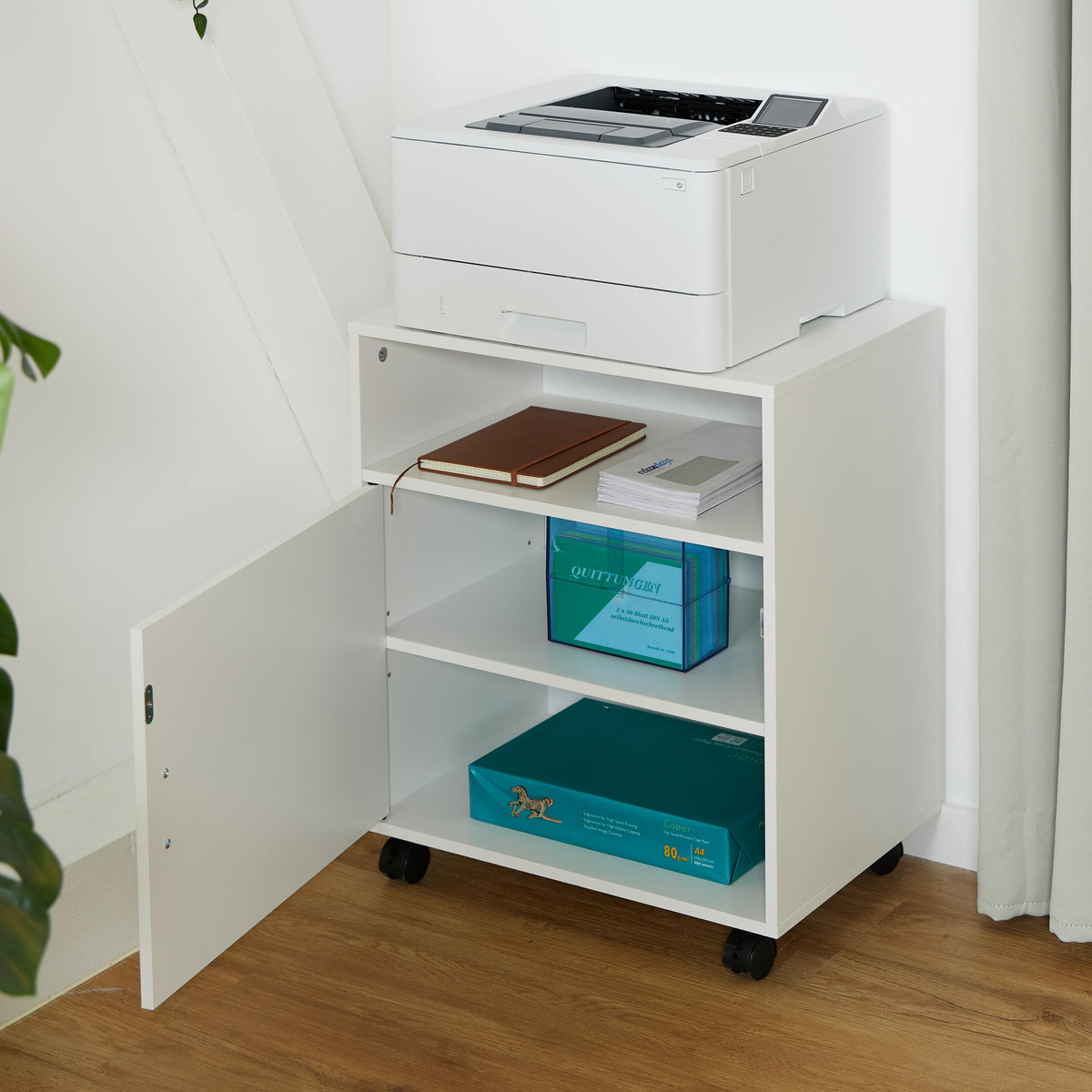 Relaxdays Rollcontainer mit 3 Fächern & Tür, Büro Beistellcontainer, mit Rollen, Büroschrank, HBT: 57x48x34 cm, weiß