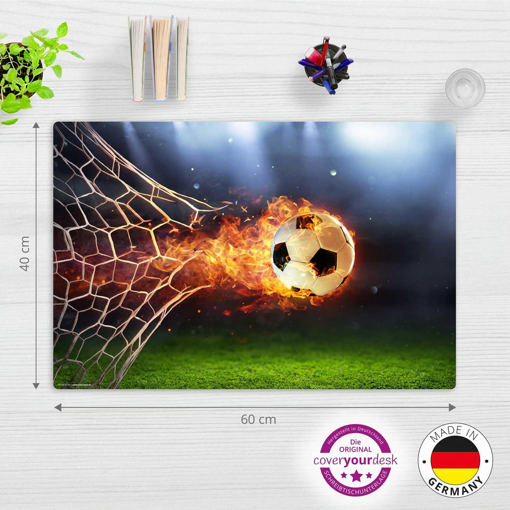 Schreibtischunterlage für Kinder – Flammender Fußball mit Feuerschweif – 60 x 40 cm – aus abwischbarem Premium-Vinyl - Made in Germany