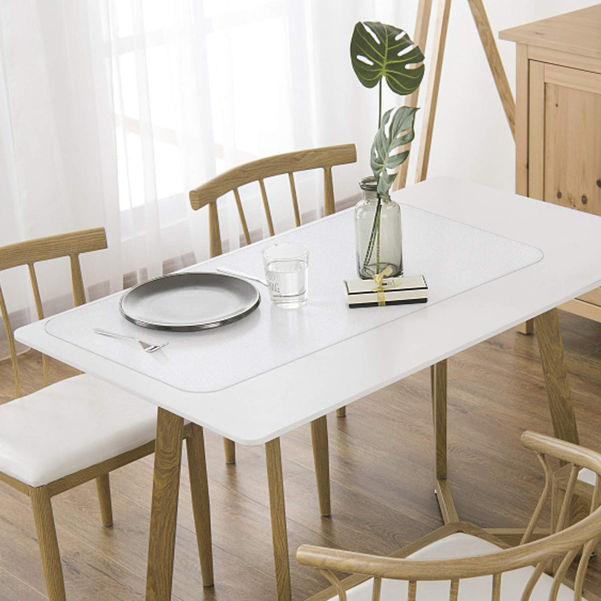 NATRKE Schreibtischunterlage Transparent, 80x40x0.15cm Schreibunterlage groß klare Durchsichtige Schreibtischmatte Unterlage Tischschoner rutschfeste Runde Kanten Schreibunterlage für Büro und Zuhause