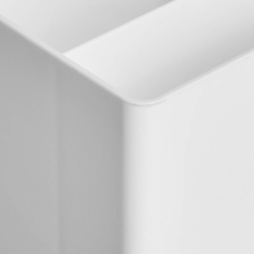 Amazon Basics Kunststoff-Organizer, Stiftebecher, Weiß