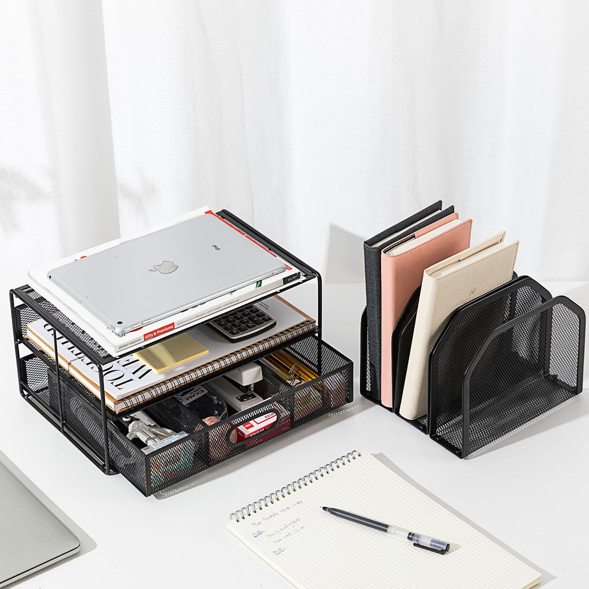 Amazon Basics Schreibtisch-Organizer aus Metallgeflecht, mit Schublade, doppelter Ablage und 5 senkrechten Bereichen, schwarz