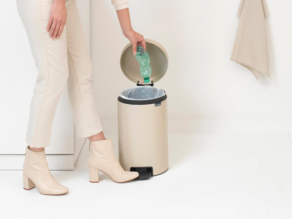 Brabantia NewIcon Treteimer, Soft Beige, 12 l