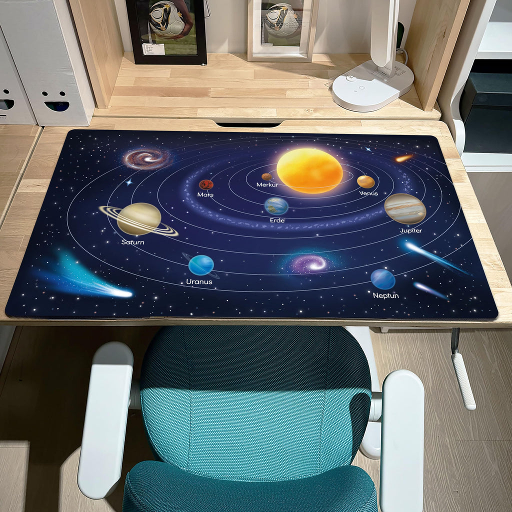 Schreibtischunterlage für Kinder - Planeten des Sonnensystems - 70 x 40 cm - doppelseitige Premium - Vinyl Schreibunterlage - Abwischbare und weiche Malunterlage