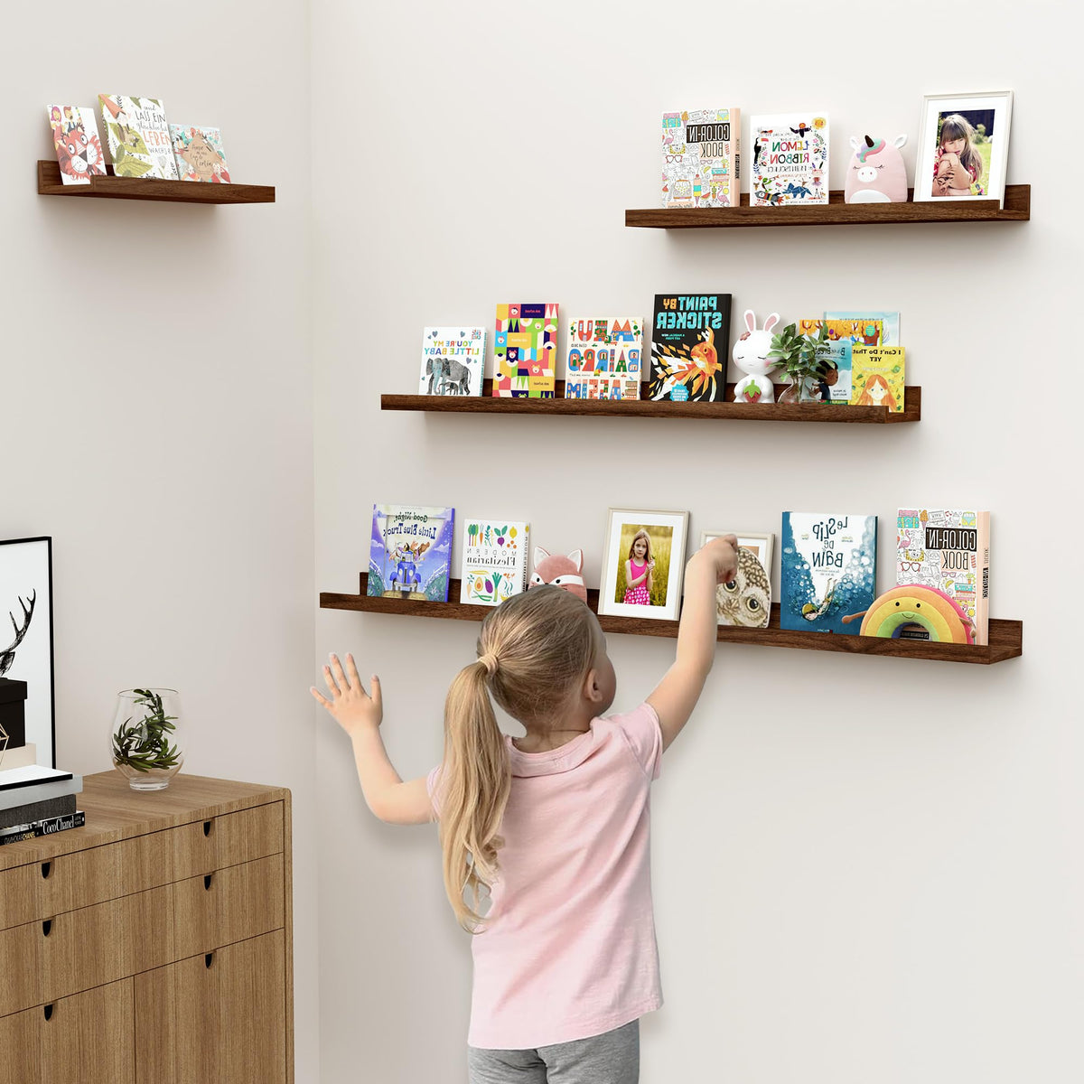 Feihorrm Wandregal, 2er Set, 40cm Schweberegal aus MDF Holz, Wandboard für Bilderrahmen und Dekorationen, Industriedesign, Geeignet für Arbeitszimmer, Schlafzimmer und Küche (Vintage Braun, 40 cm)