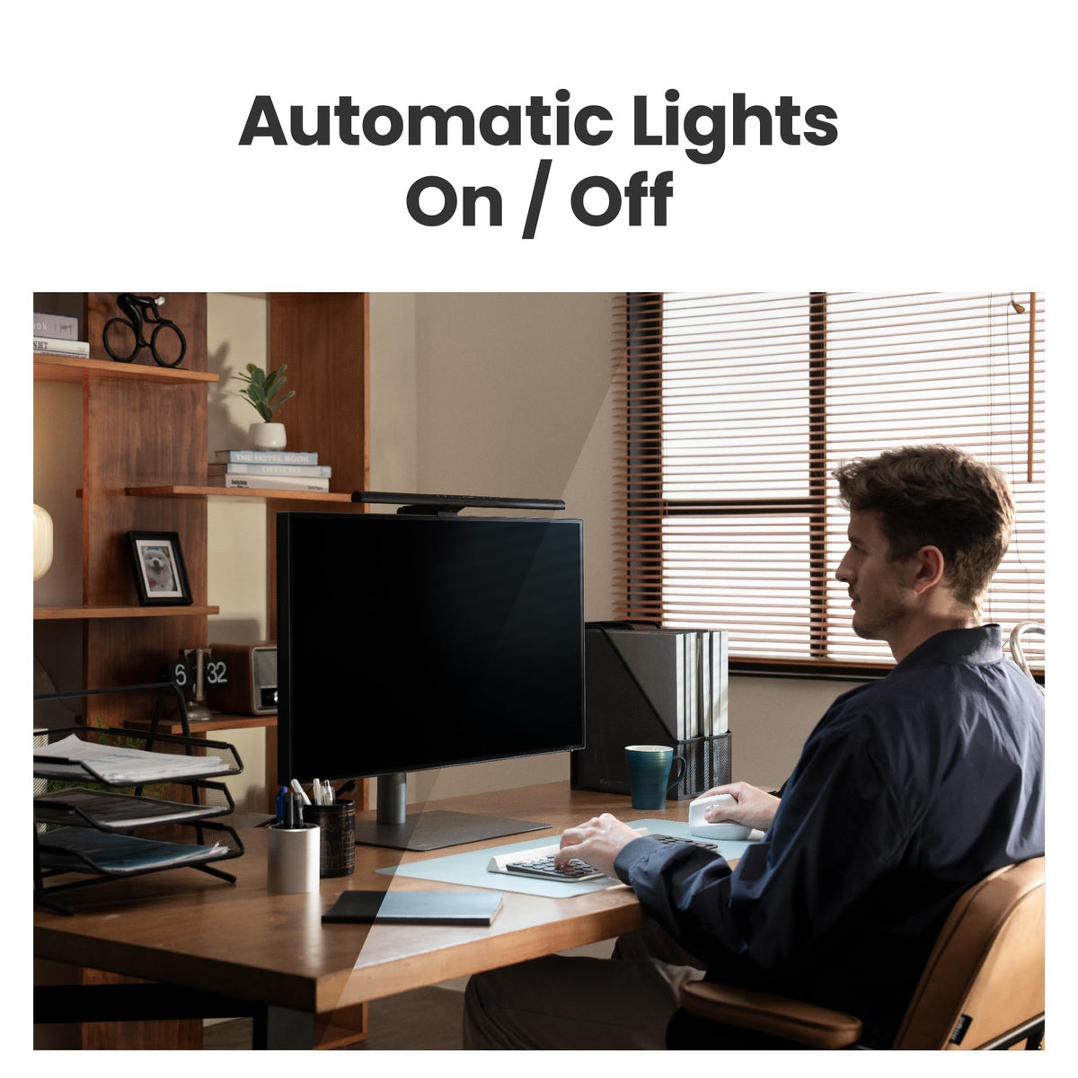 BenQ ScreenBar Pro LED Monitor Lampe – blendfreies Licht, automatisches Ein-/Ausschalten, universelle Klemme, ultrabreite Beleuchtung, einstellbare Farbtemperatur & Helligkeit, Auto-Dimmen, Schwarz